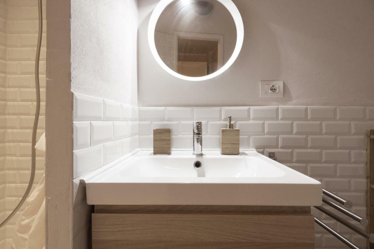 Primopiano - Monte Nero Apartment Милано Екстериор снимка